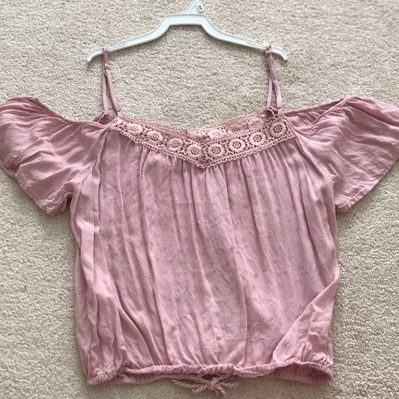 Forever 21 light pink blouse - Picture 4 of 4